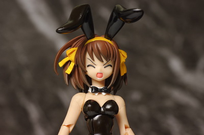 haruhi suzumiya bunny figure