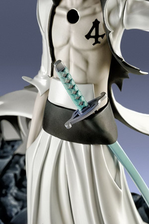 ulquiorra action figure