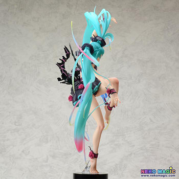 miku mebae figure