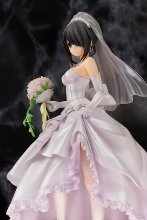 kurumi wedding dress figure