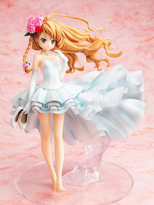 taiga wedding figure