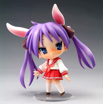 kagami hiiragi nendoroid