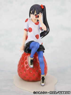 azusa figure