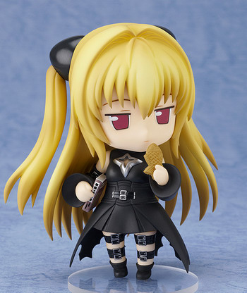 golden darkness nendoroid