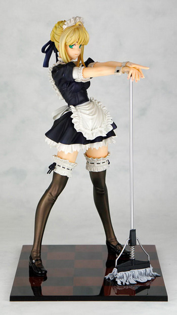 saber maid figure