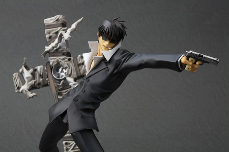 trigun wolfwood figure