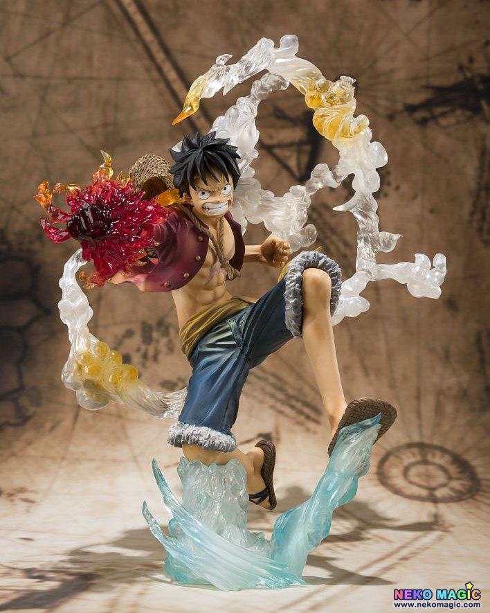 One Piece – Monkey D. Luffy Battle Ver. Gomu Gomu no Red Hawk Figuarts ...