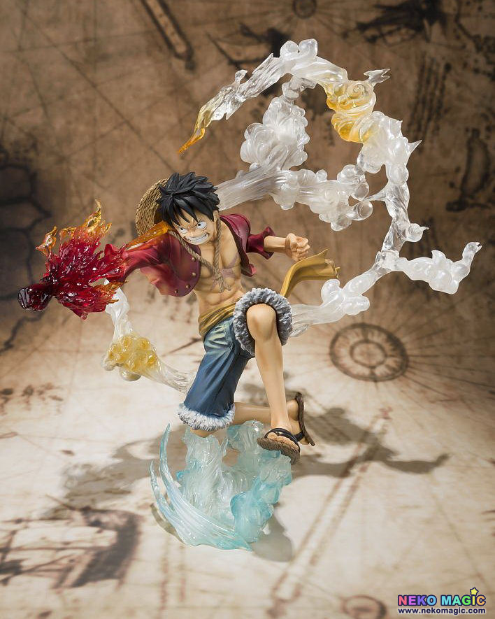 One Piece – Monkey D. Luffy Battle Ver. Gomu Gomu no Red Hawk Figuarts ...