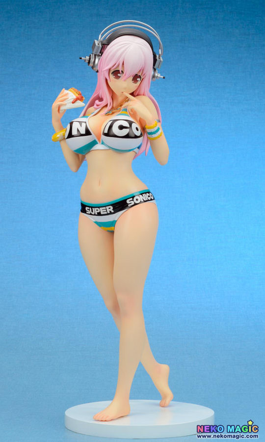 super sonico large figure