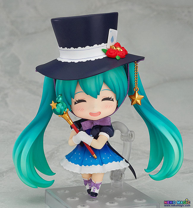 hatsune miku 5th anniversary figure