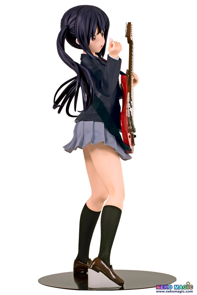 azusa figure