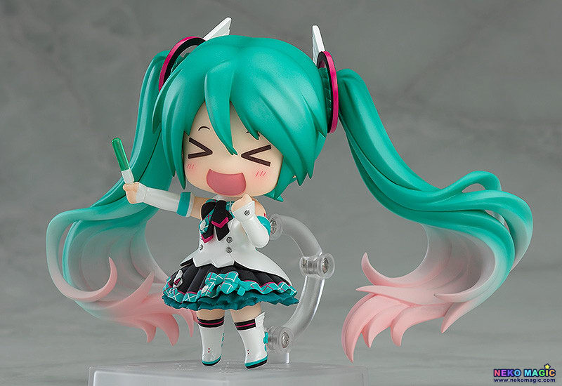 magical mirai 2017 figure