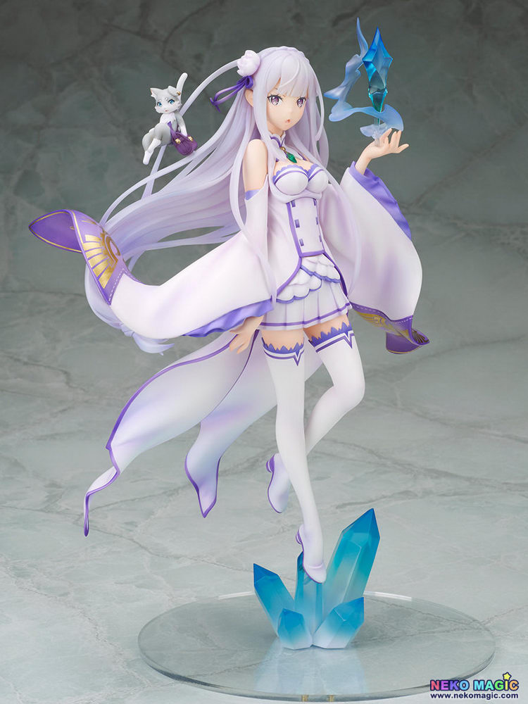 banpresto emilia figure