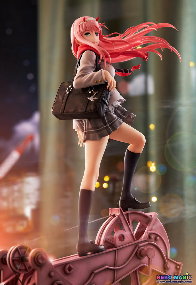 zero two figure aniplex