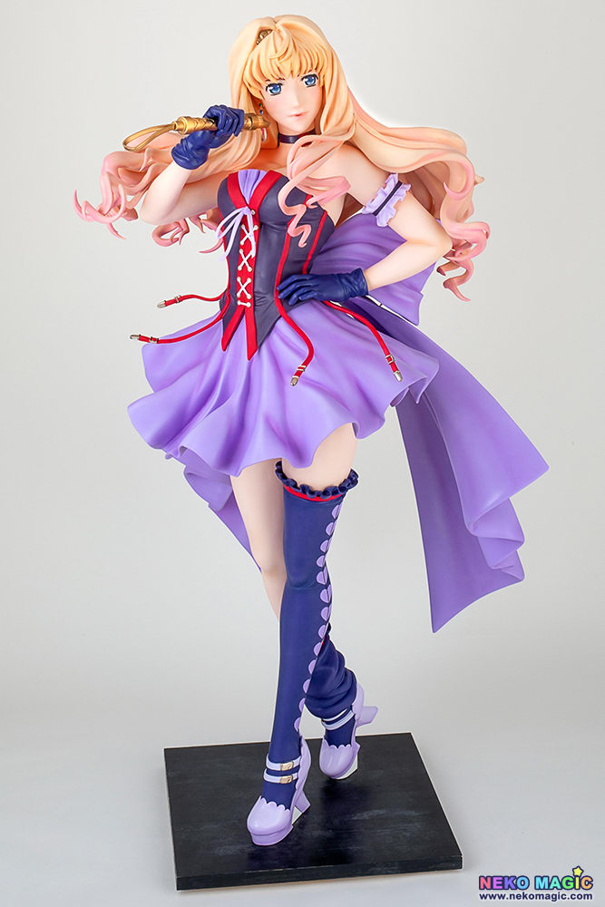 sheryl nome figure