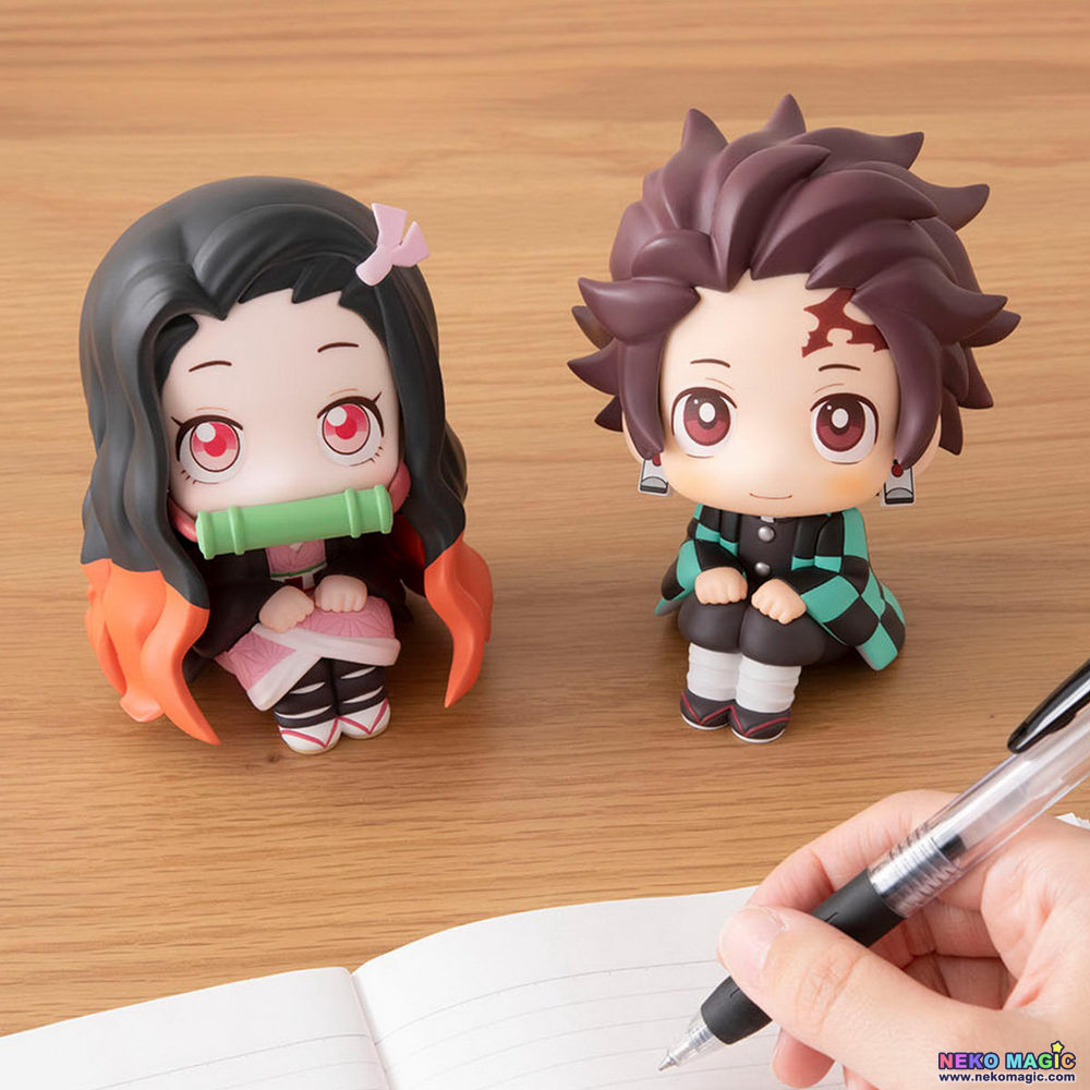 tanjiro look up figure