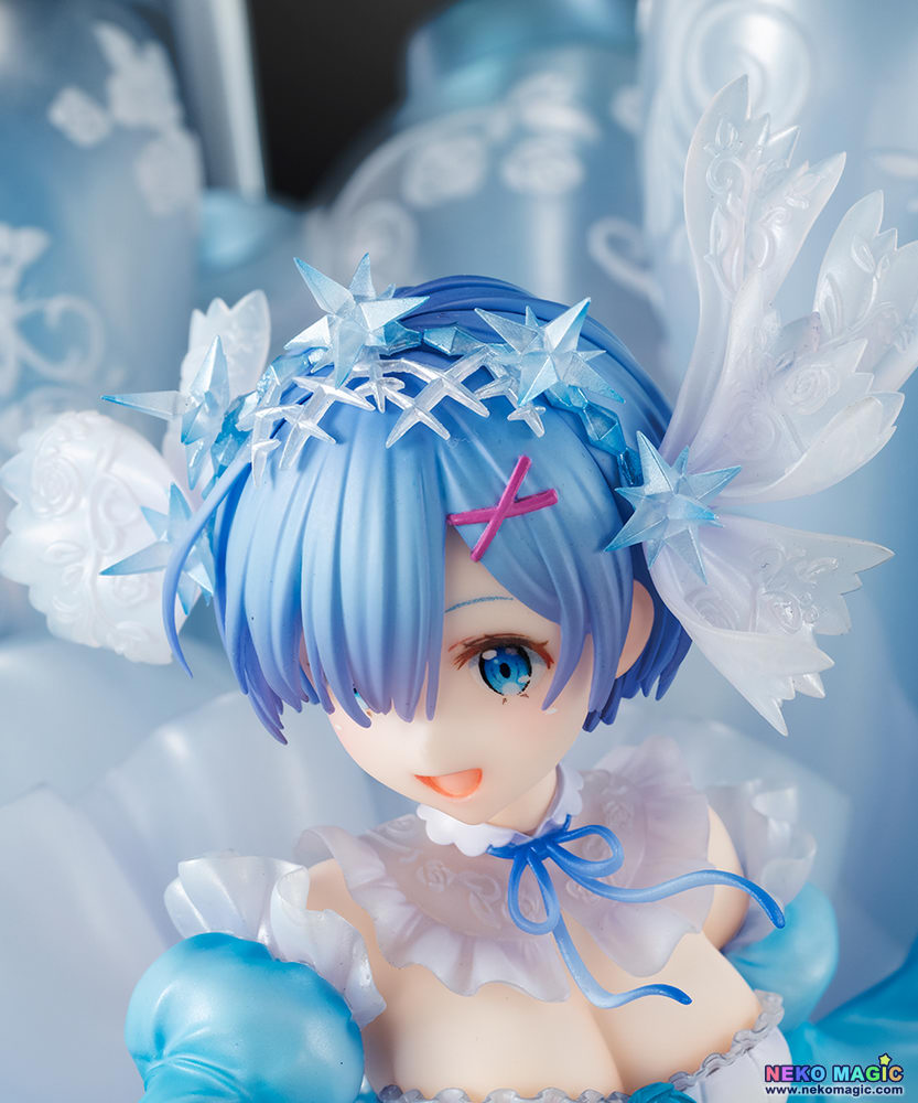 crystal dress rem figure