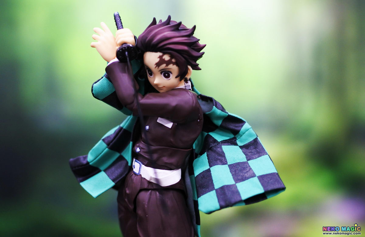 aniplex tanjiro figure