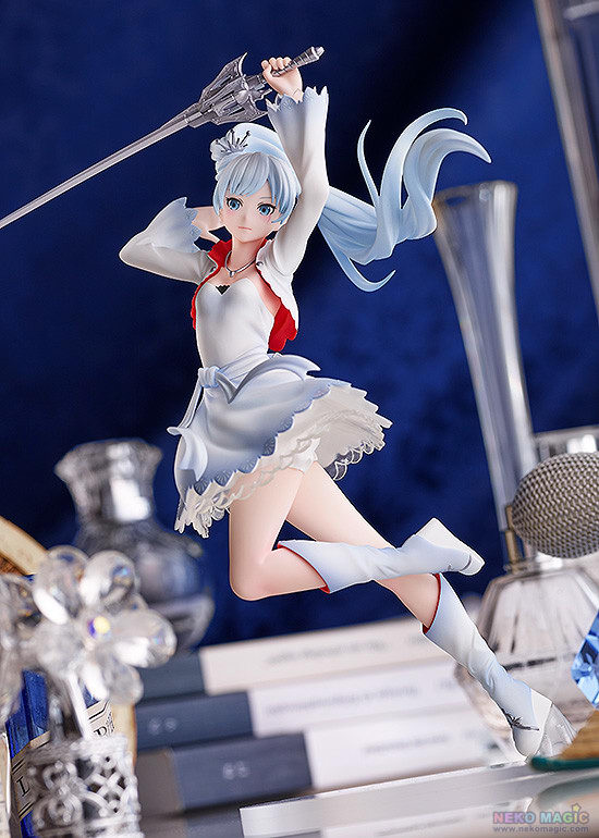 weiss schnee figure