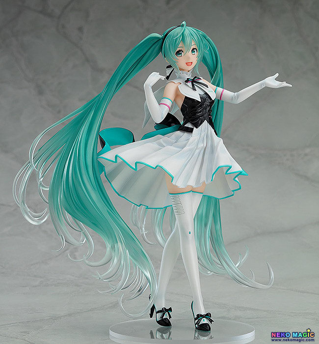 miku symphony figure