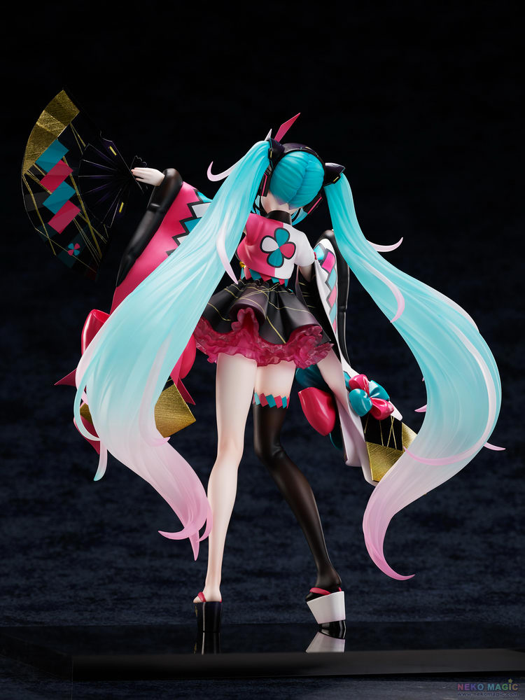 magical mirai 2021 figure