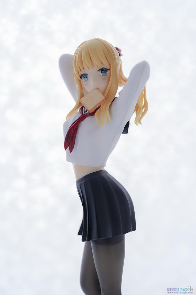 reina kousaka figure