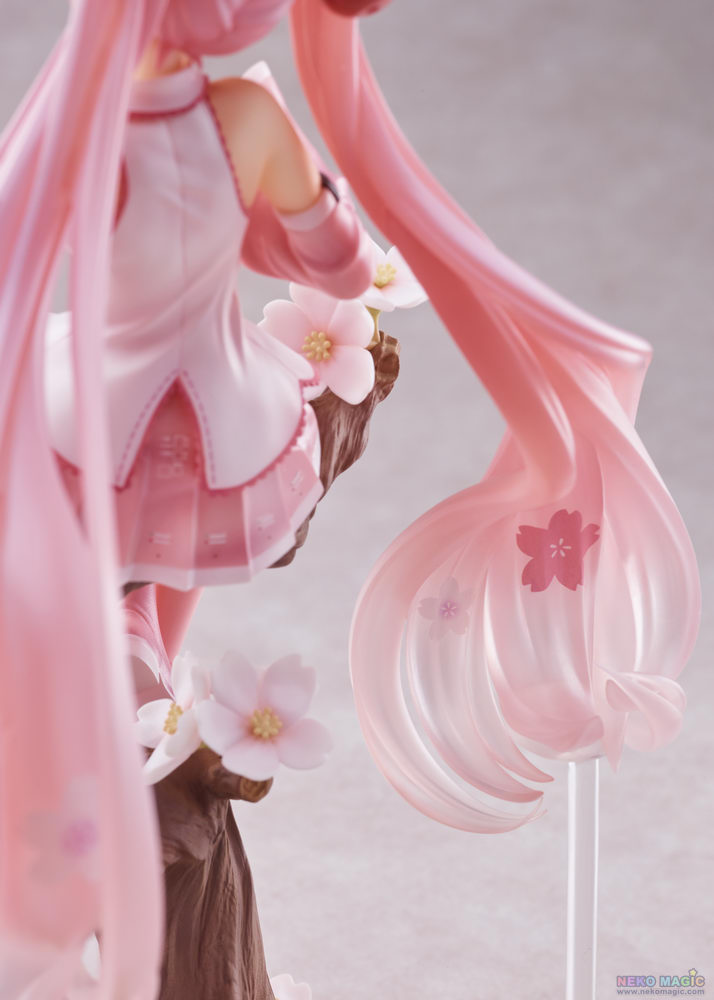 Exclusive Vocaloid Sakura Miku Cherry Blossom Fairy Ver Pvc Figure By Spiritale