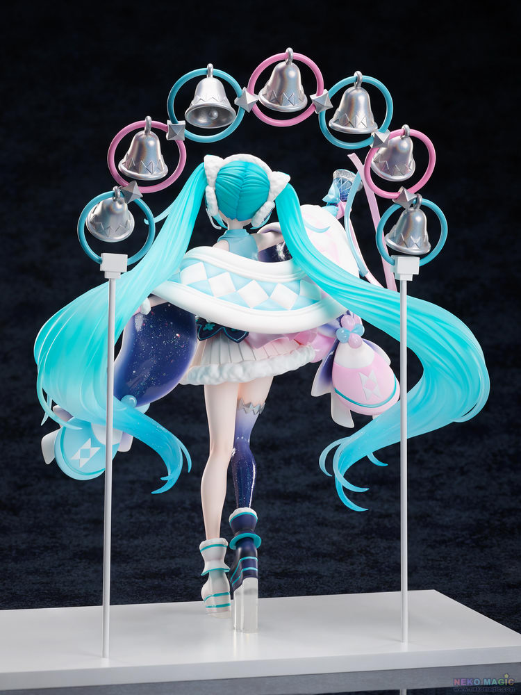 magical mirai 2021 figure